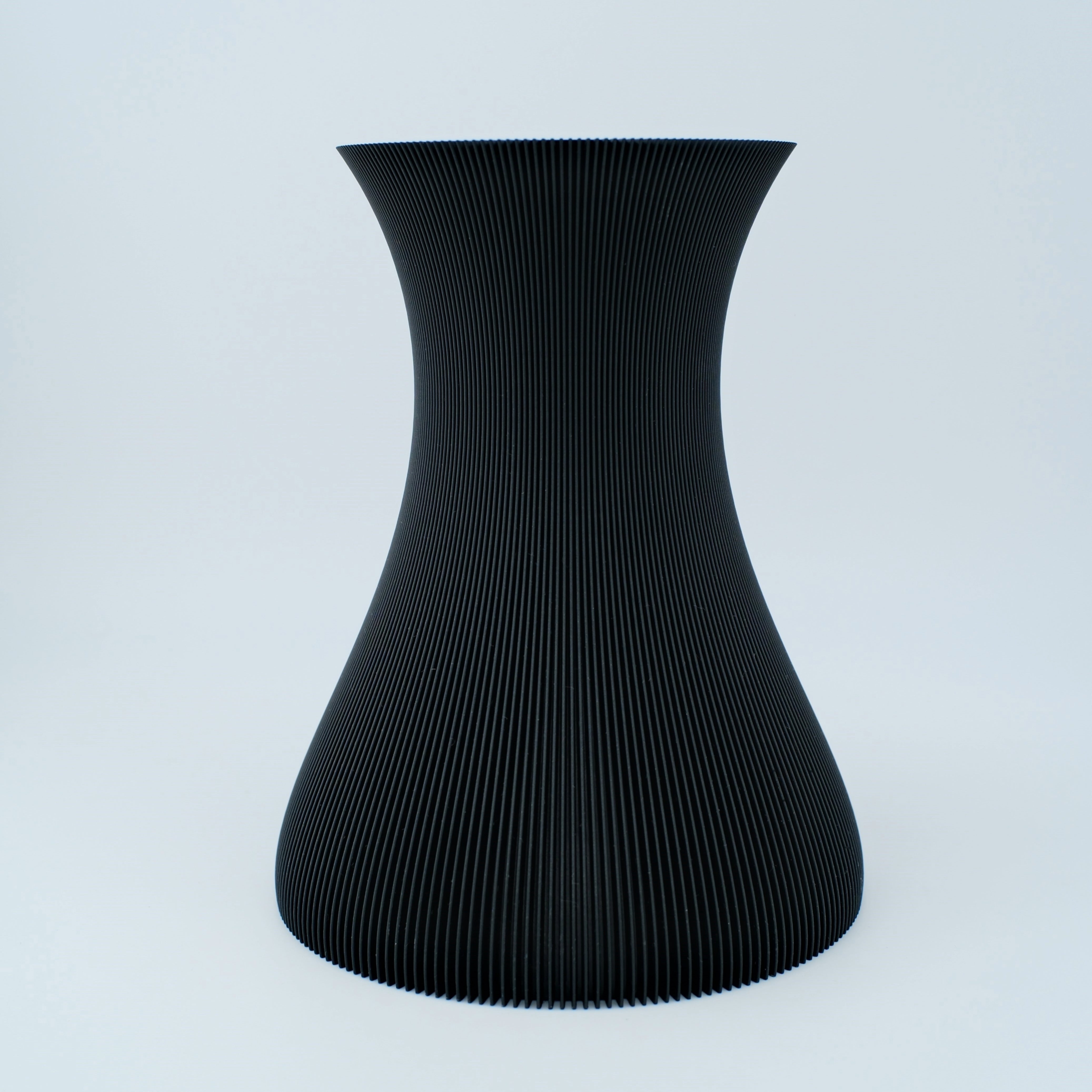 Lumora Vase